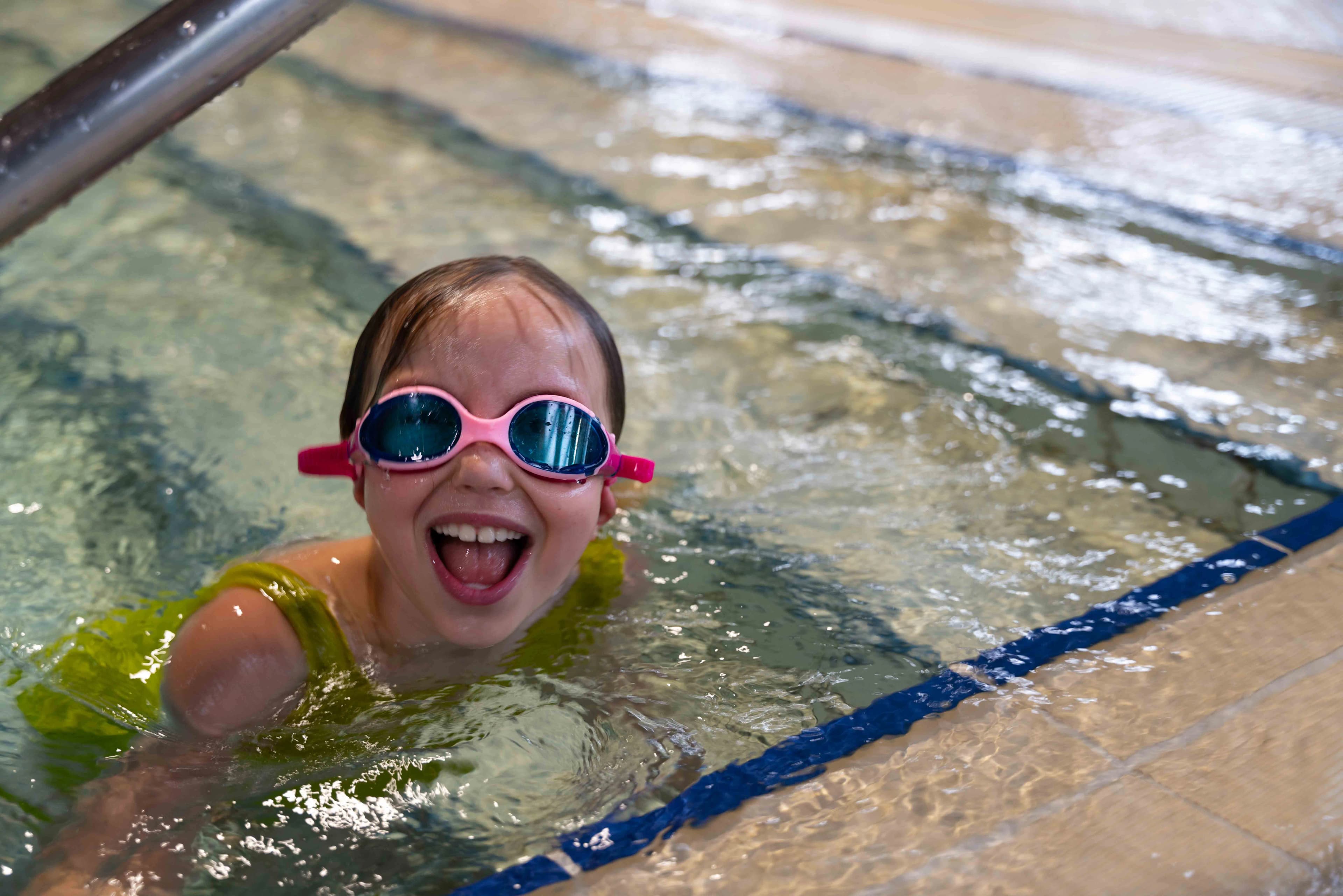 Nichtschwimmer Beginner – Schwimmkurs Bild
